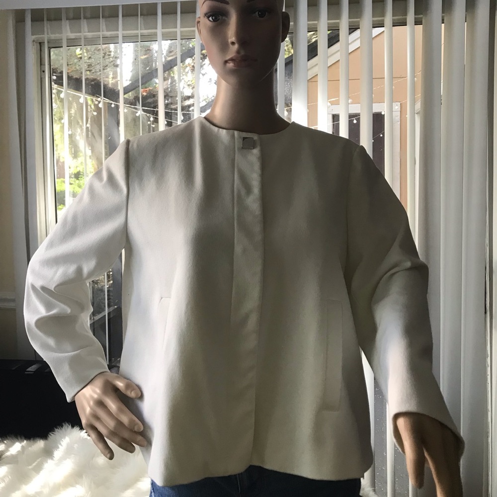 Zara white Jacket - Picture 2 of 4